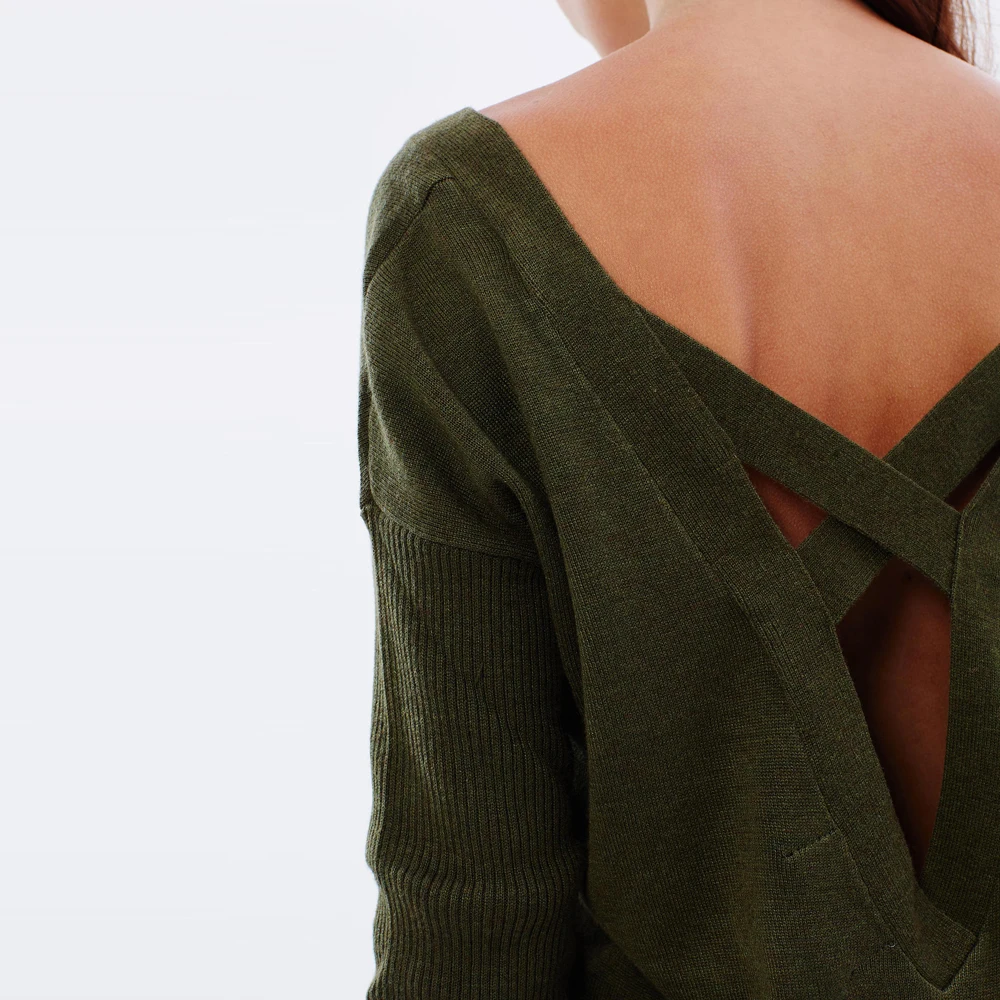 HDY Haoduoyi Solid Green V neck Sweater Women Loose Long Sleeve Pull 2020 Fashion Back Cross Soft Pullovers Sweaters Jumper | Женская