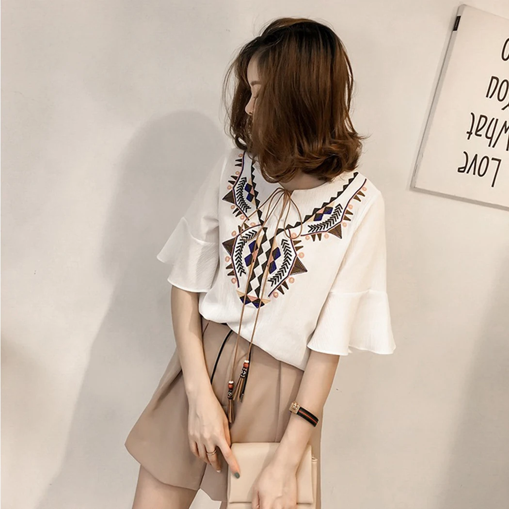 Винтажная народная блузка с вышивкой женская шифоновая рубашка расклешенным