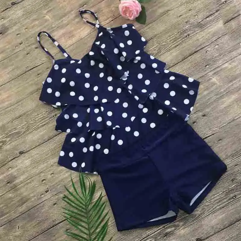 Women's Two Pieces Swimsuit Polka Dot Ruffled High-neck Halter Top with Blakc Short Pant Bottom Tankini Set | Спорт и