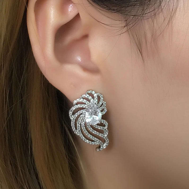 Клубная фабрика 2017 новые женские серьги капли в форме пера с каплей воды