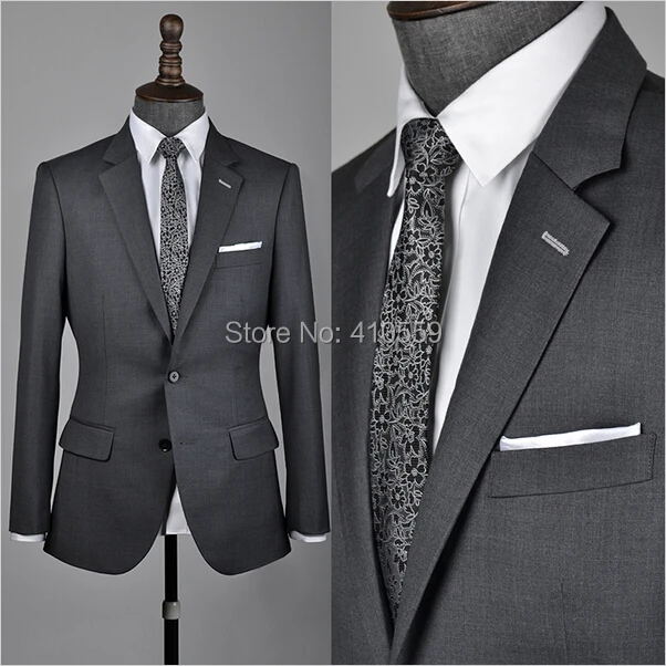 Бесплатная доставка 2014 на заказ Мужской средний приталенный темно серый костюм