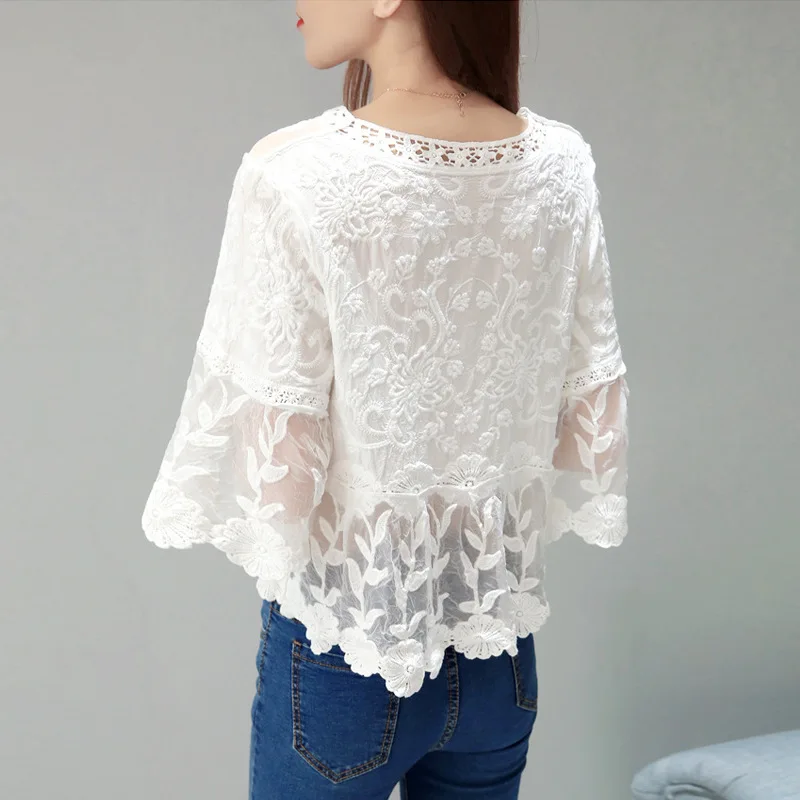 Блузка женская белая кружевная с коротким рукавом | Женская одежда
