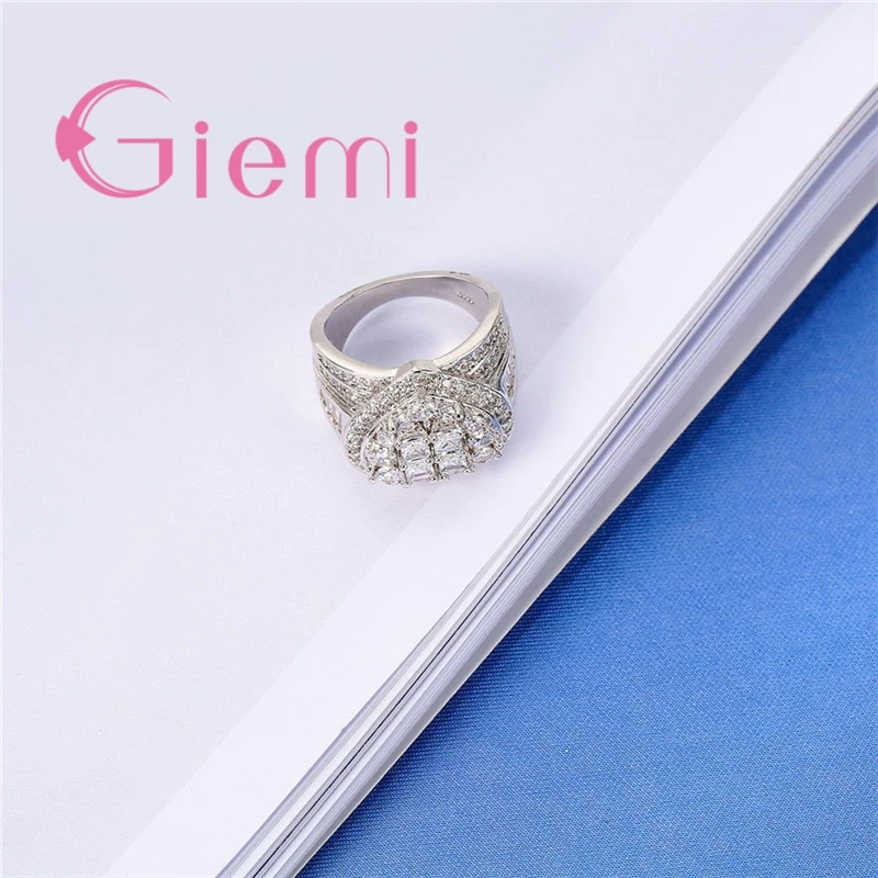 Женское вечерние ЦО с белым кристаллом и фианитом в форме сердца|Кольца| |