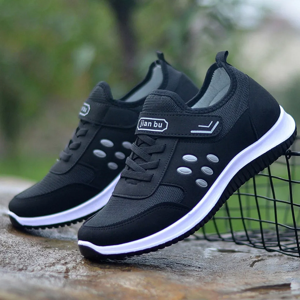 Новинка женские кроссовки на плоской подошве из сетчатого материала дышащая