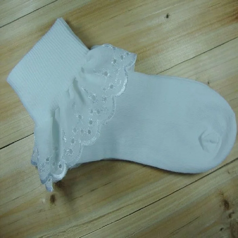 

New comfortable cotton retro lace lace white socks for women
