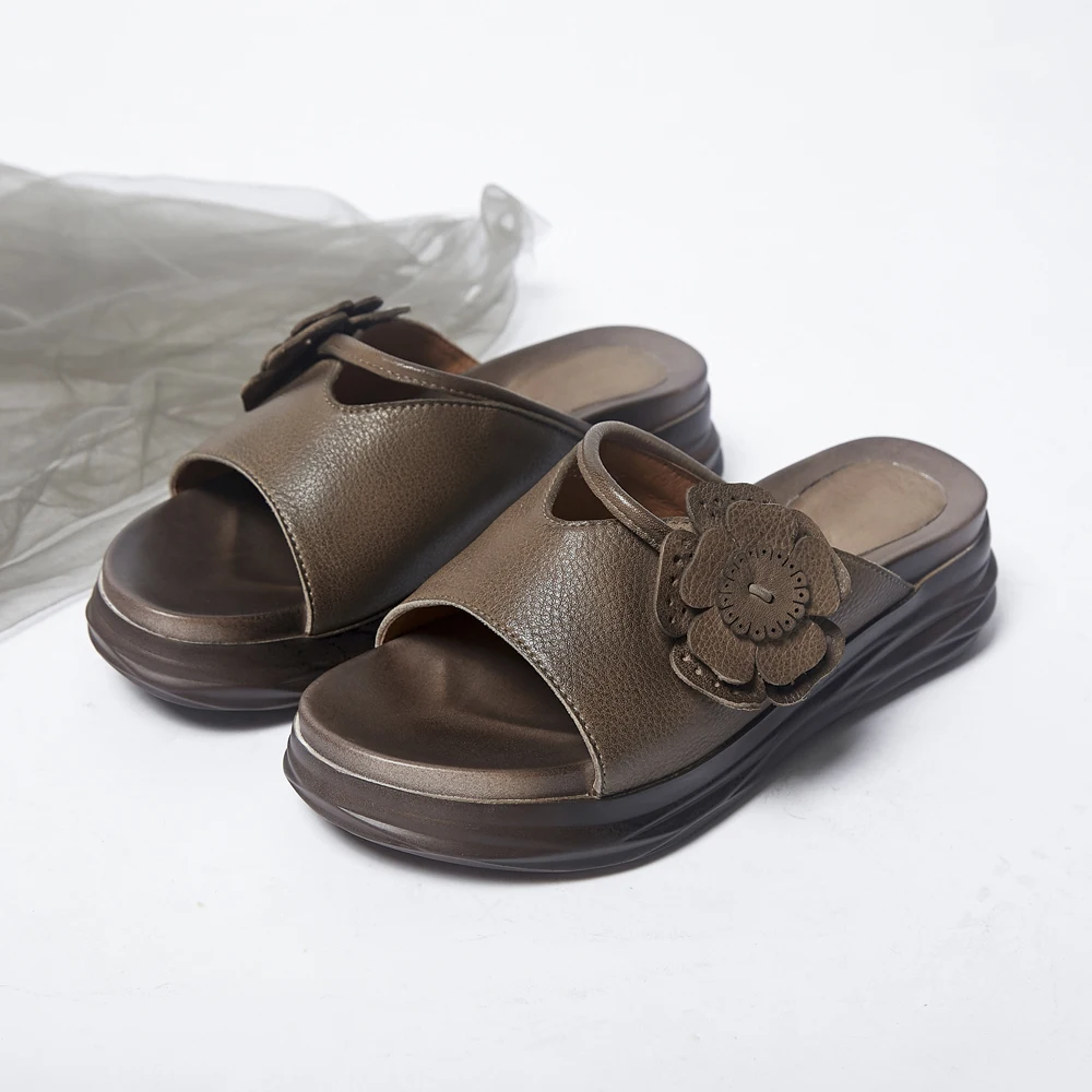 2019 summer with sandals and slippers women wearing suede leather retro flowers outdoor handmade thick bottom | Обувь