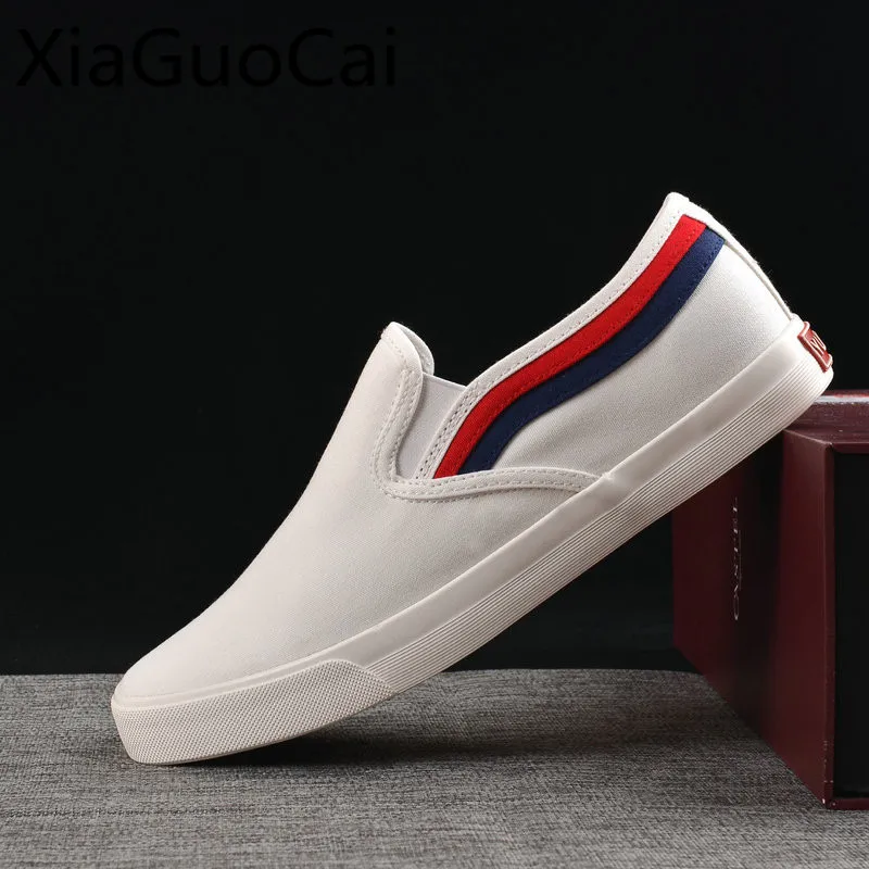 

White and Black Flat Men Casual Shoes Cool Fashion Unisex Sneakers Slip on Couple Canvas Shoes Flats