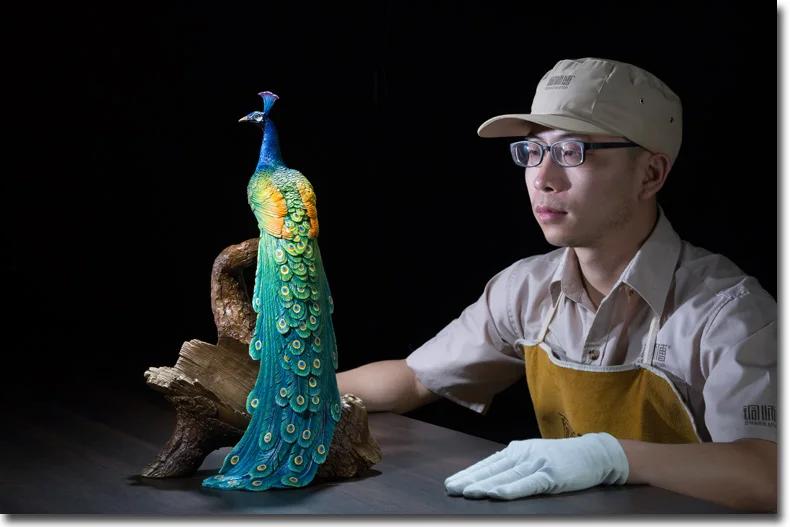 

Unique High grade business gifts 43CM 2020 home office best Decoration 3D bird peafowl Pea cock red Wine rack brass statue