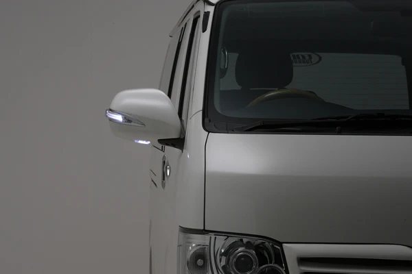 Электрическое боковое зеркало заднего вида с светодиодный подсветкой для Toyota hiace