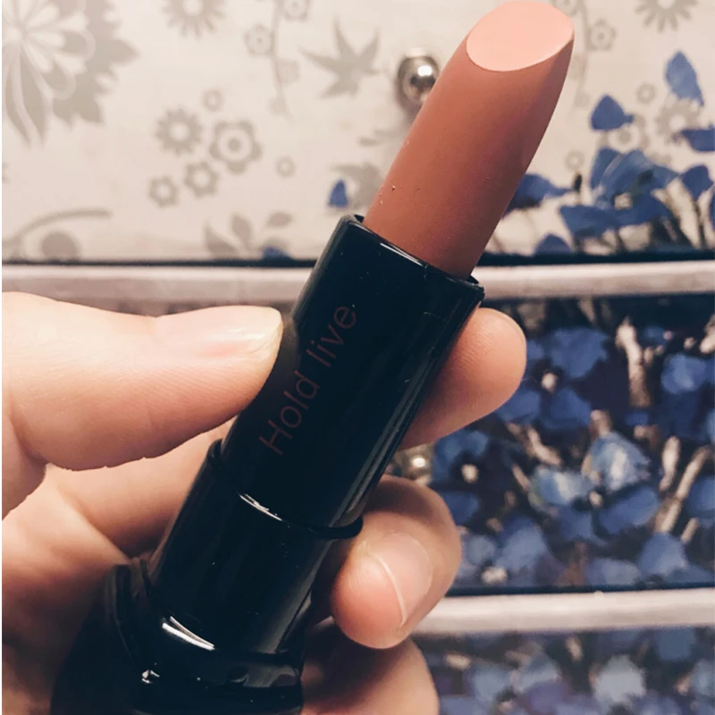 Матовая губная помада HOLD LIVE стойкая водостойкая красная для губ корейская