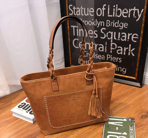 light brown SGARR мягкая кожаная большая сумка винтажная для женщин с кисточками женская большая коричневая сумка Новое поступление сумки через плечо - Цвет: light brown