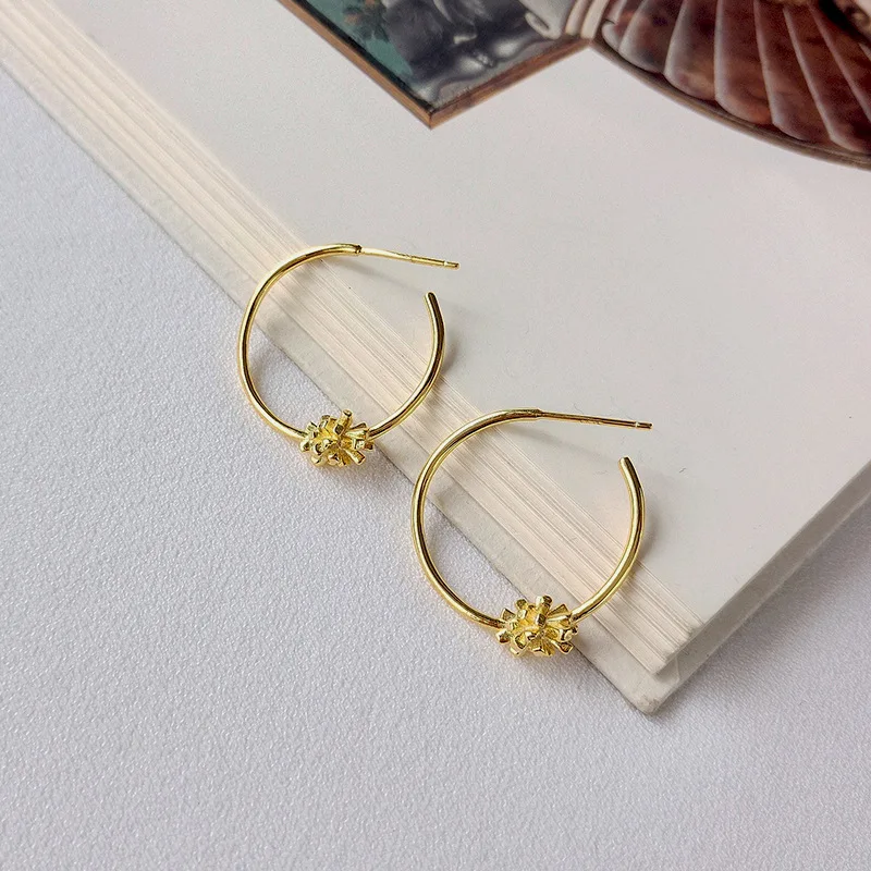 925 Silver Earrings Чистое 925 пробы, серебряные золотые серьги-кольца цветок, большой круг, форма C, простые элегантные серьги для девочек, хорошее ювелирное изделие для женщин - Цвет камня: 925 Silver Earrings