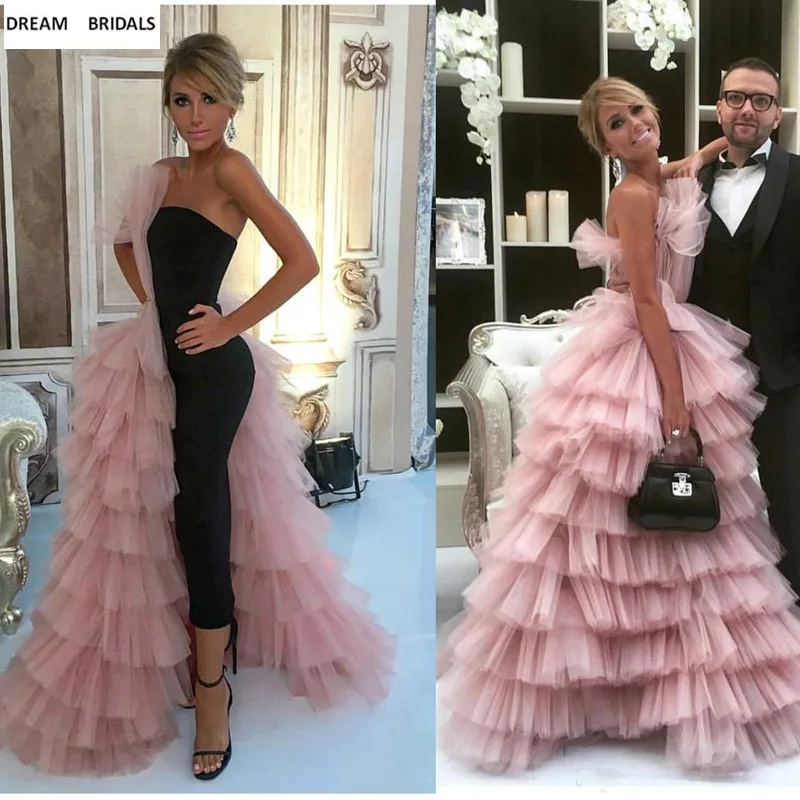 

Pink And Black Colors Tiered Strapless Celebrity Dresses Red Carpet Women Dresses Lady Court Train Backless Vestidos Long