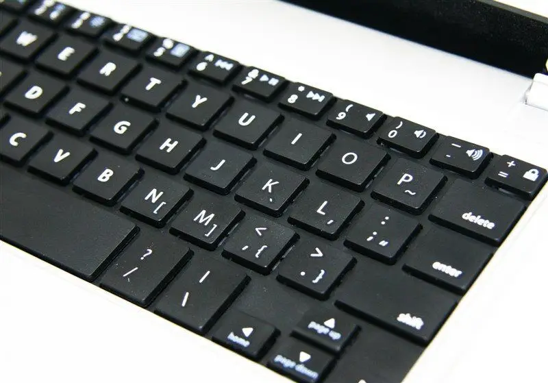 Ультратонкий беспроводной Чехол подставка с клавиатурой на