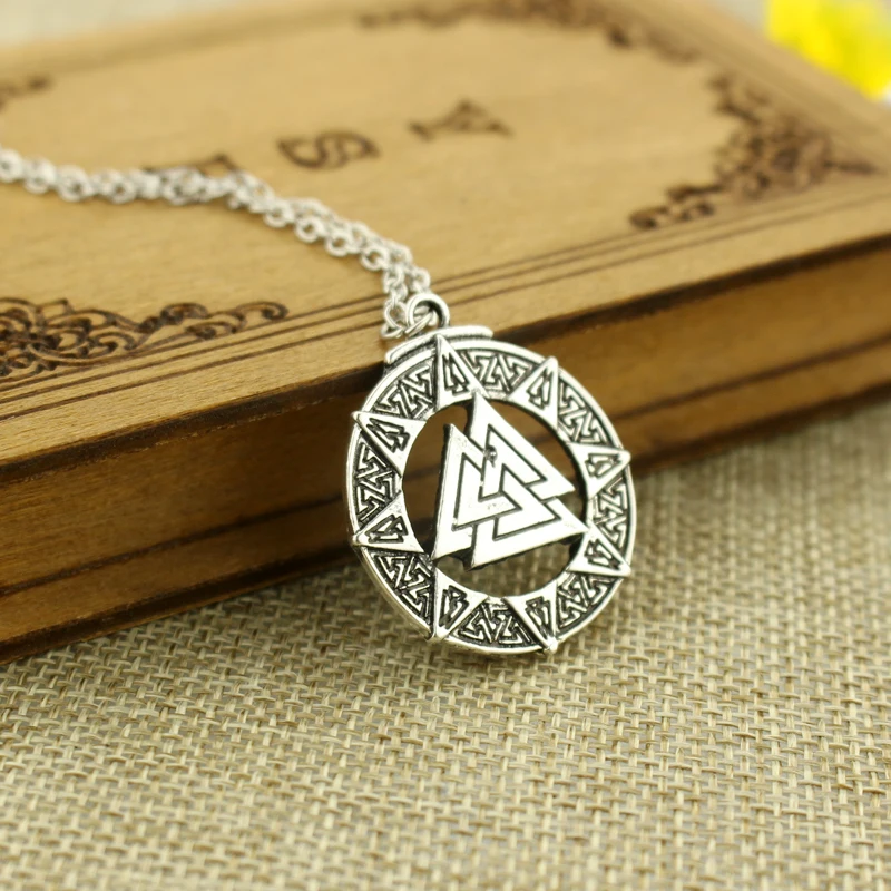 Винтаж славянские Норвегия Valknut языческий амулет кулон ожерелье скандинавский