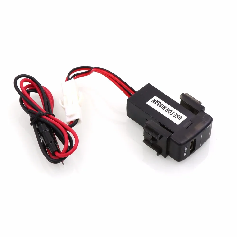 Автомобильное зарядное устройство с USB интерфейсом 5 В 2 1 А и измеритель