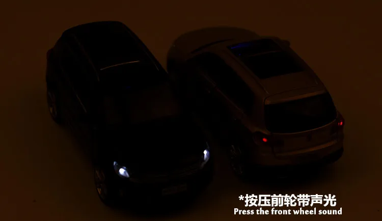Высокая имитация Volkswagen Tiguan L, 1:32 Масштаб сплава оттягивать назад модель автомобиля, muaical& мигающий, литая под давлением металлическая модель