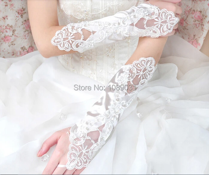 Перчатки невесты без пальцев с кружевной аппликацией новые модные