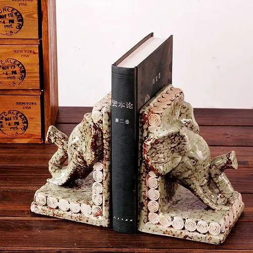 Экспорт Европейский старый керамические украшения ретро Слон Bookends shelf book C30-12A587