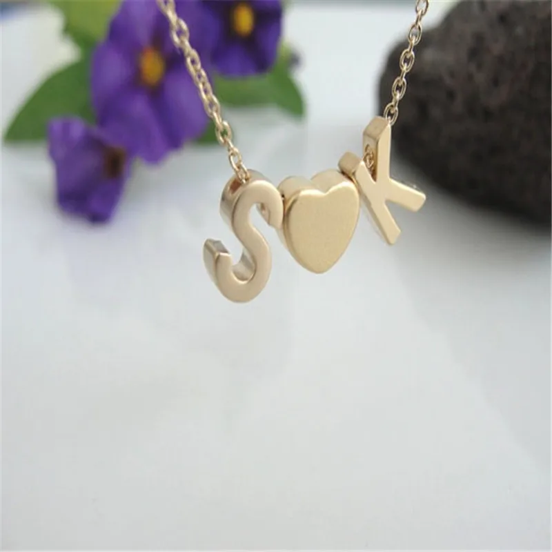 Модное крошечное изящное ожерелье с начальным сердцем двойное буквенным принтом