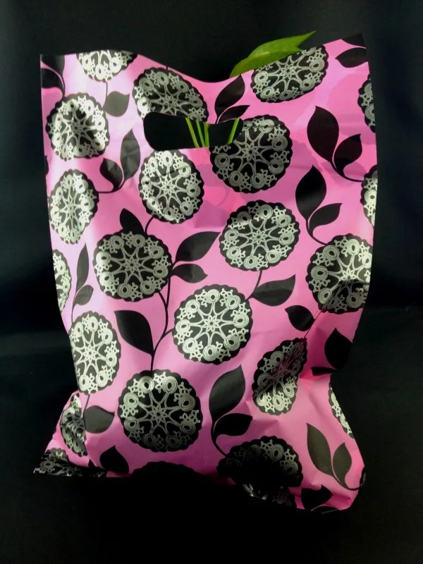 

New Style 100pcs/lot 25x35cm (9.8"x13.7") Dark Pink Flower Plastic Gift Bag with Handle Plastic Shopping Cloth Bags