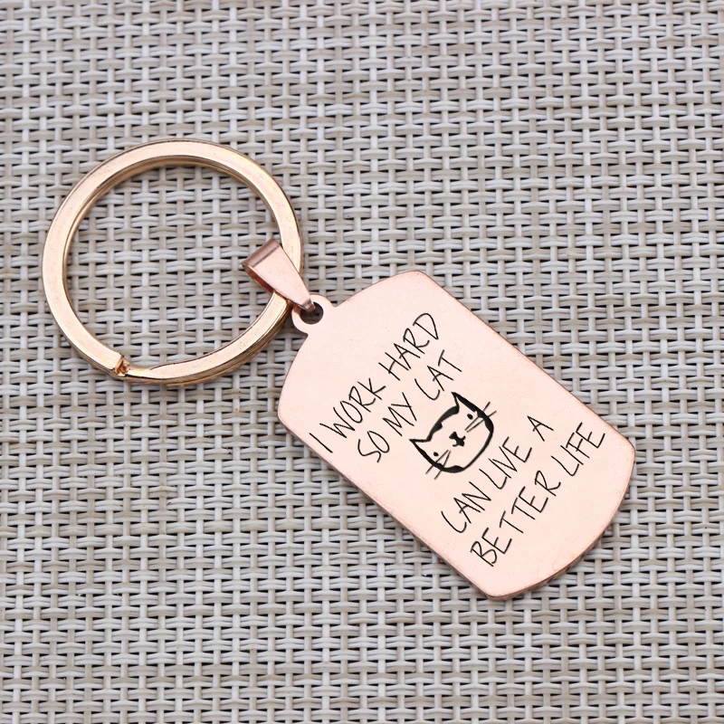 &quotЯ Усердно Работаю так что моя кошка... лучшая жизнь&quot брелок вдохновляющий Кот