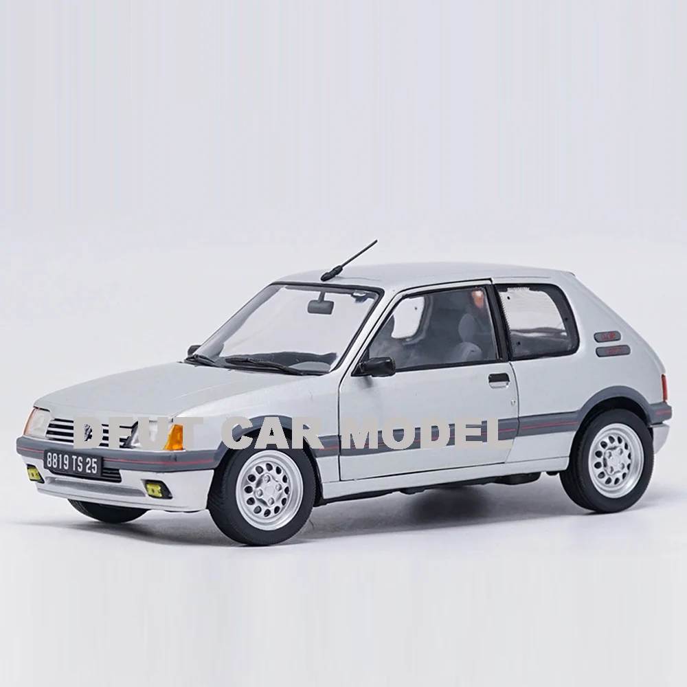 Модель игрушечного автомобиля из сплава под давлением 1:18 205 GTI 1991 оригинальные
