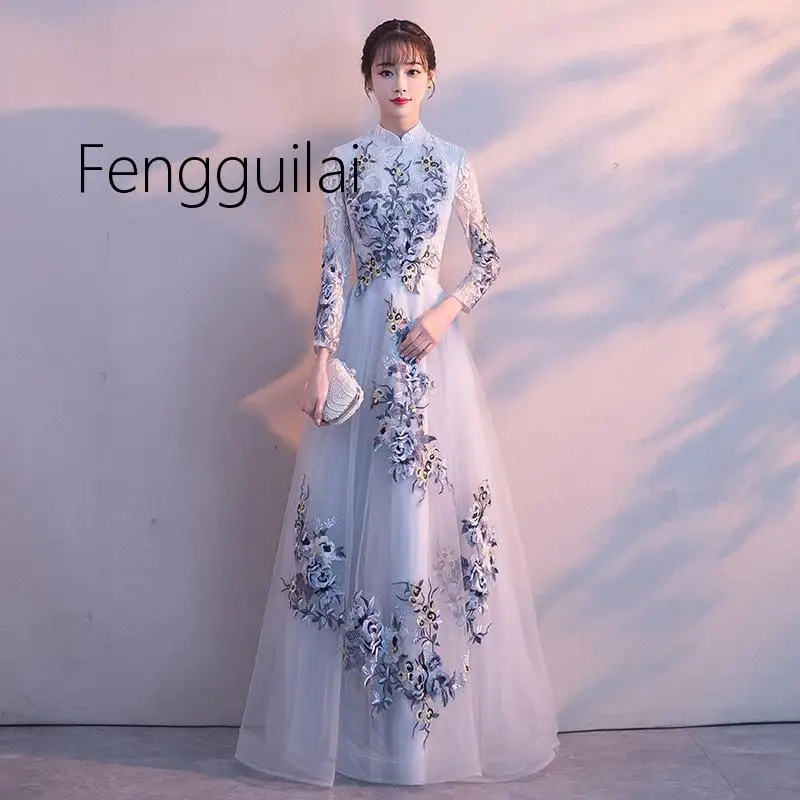 

2019 Traditional Embroidery Floral Cheongsam Elegant Half Sleeve Chinese Women Evening Dress Vintage Oriental Bride Wedding