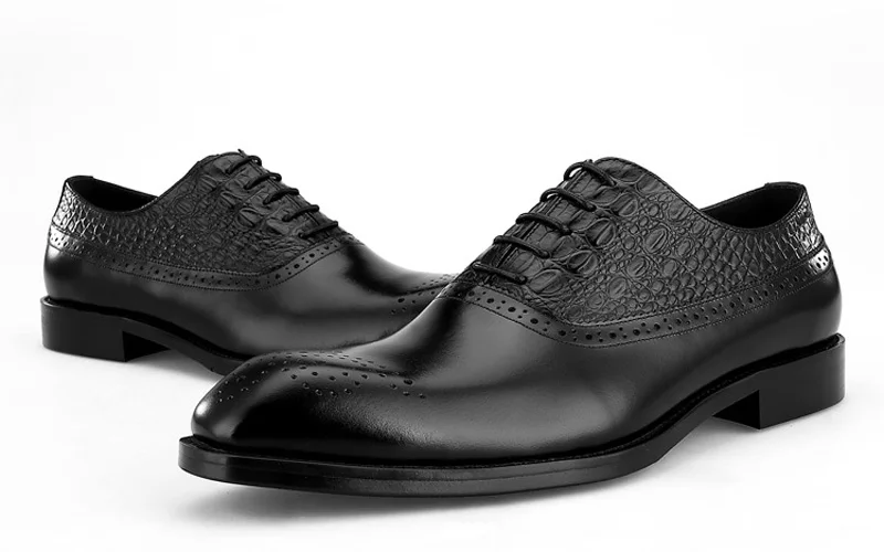 New Arrival Shoes Men SquareToe Business Bullock Carved Dress Shoes Cowhide Leather Shoe Men's Formal Shoes