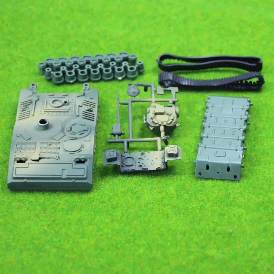 C7501 8x 4D Model Kit Tank Assembling Tanks 1:72 OO Scale Layout BOX SET NEW | Игрушки и хобби
