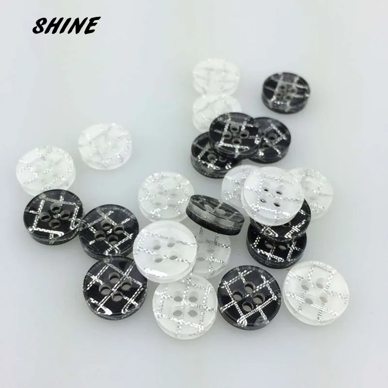 Полимерная пуговица SHINE для шитья скрапбукинг круглый черный или белый четыре