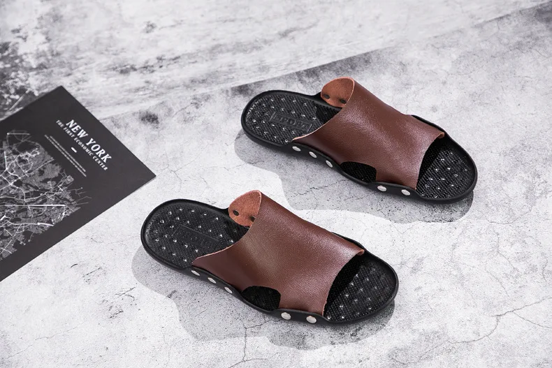 Mazefeng Summer Genuine Leather Slippers High Quality Men Sandals Rivet Beach Mens Slippers Platform Male Sandals Rubber Shoes