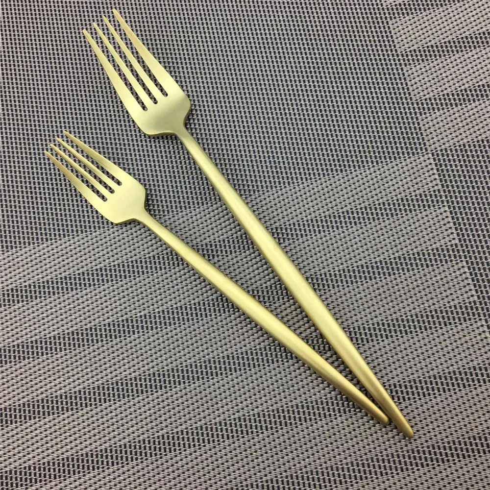 

24PCS Rainbow Dinnerware Set Copper Black Gold Silverware Stainless Steel Cutlery Set Forks Creative Dinner Set Christmas