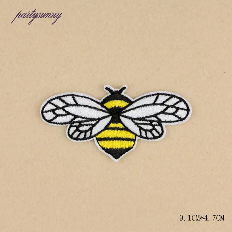 PF Симпатичные Bee Патчи Вышитые Железа На Патч Для Одежды Наклейки Брюки Швейные