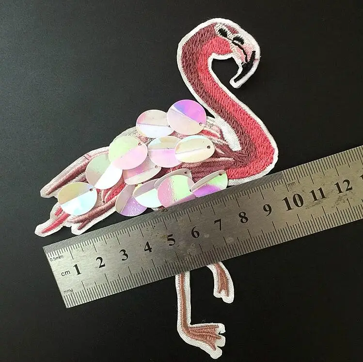 2017 1Pc Flamingo Sequined Embroidered Patches for Clothing Sewing iron on Applique Shirt Jacket Sticker Garment Badges Patch - купить по