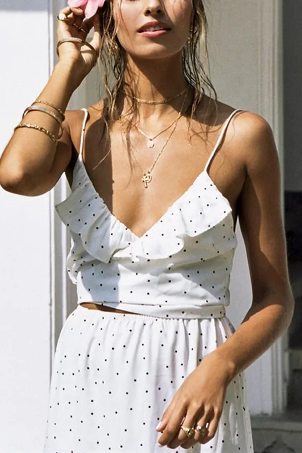 Женское длинное пляжное платье в горошек белое вечернее макси с V-образным