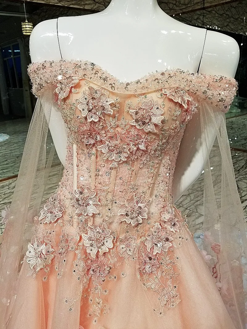 Романтичное кружевное платье для беременных CloverBridal розовое длиной до колена с