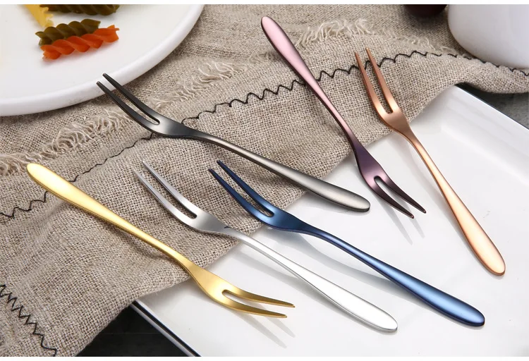 1 шт. нержавеющая сталь Радужный ужин десерт фрукты вилка для вечеринки стейк