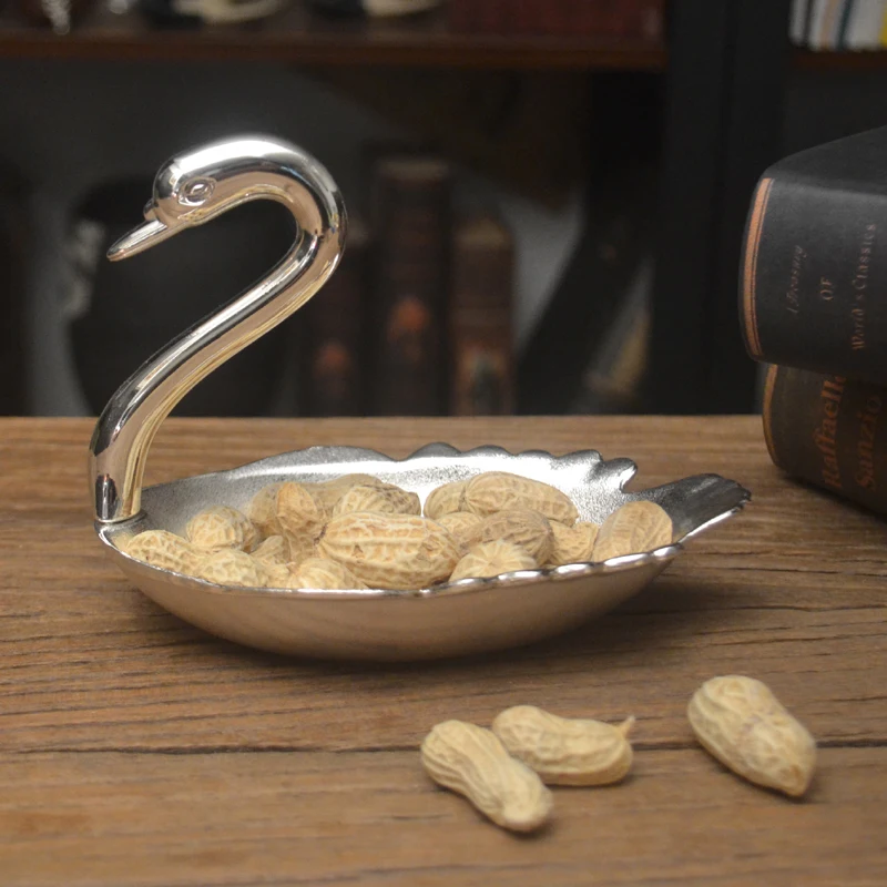 Модная металлическая тарелка для сухих фруктов из сплава лебедя покрытая