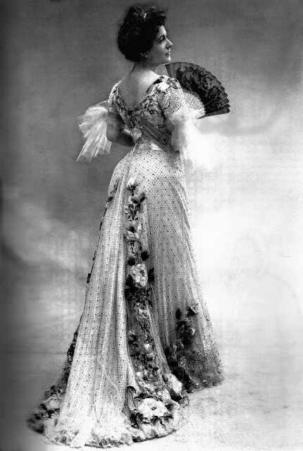 Средневековое платье от Jacques Doucet в викторианском стиле атласное платье|victorian