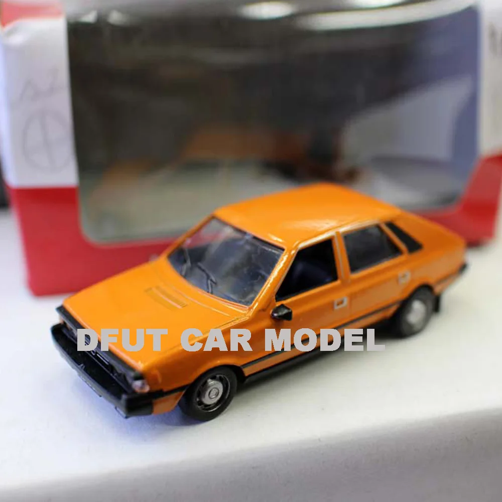 

diecast 1:43 Alloy FSO POLONEZ Car Model Of Children's Toy Cars Original Authorized Authentic Kids Toys