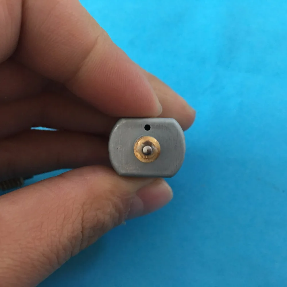 2 шт/партия K930Y 6 V 50mA Mini 140 DC мотор с латунным приводом на нем Бесплатная доставка по