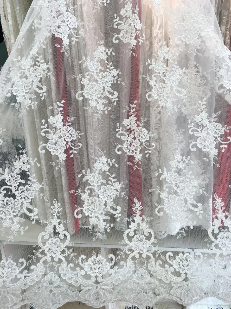 

Latest African French Lace Fabric,High Quality lace fabric with sequins Embroidered Tulle Lace Fabric SYJ-51725 Wedding dress