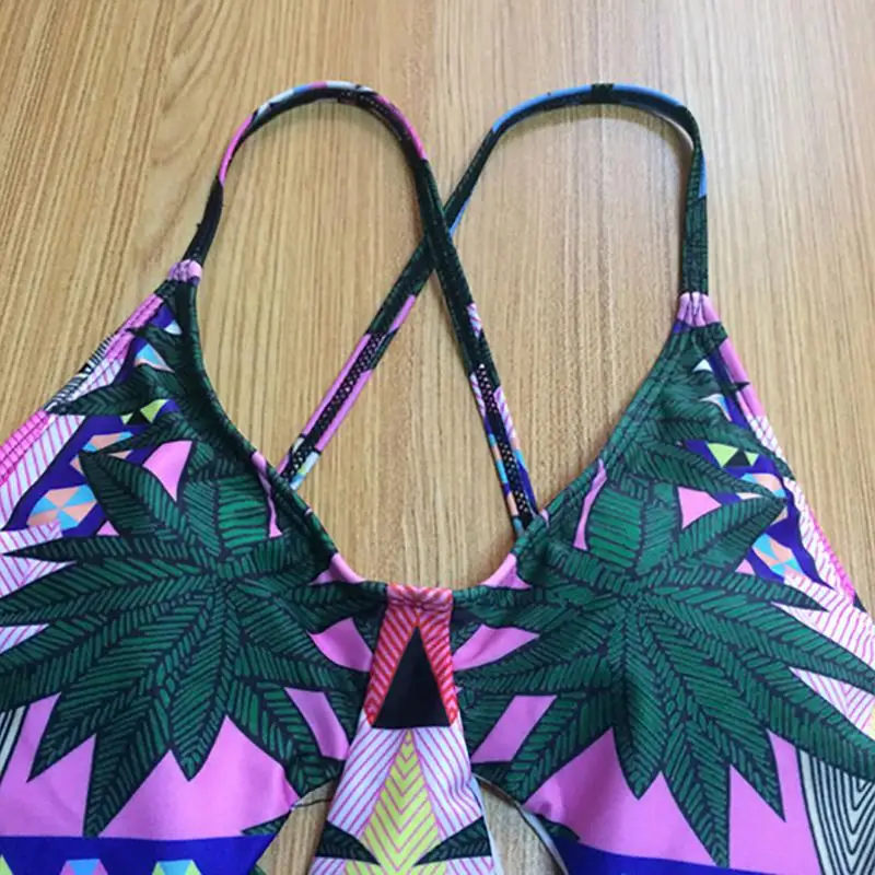 Цельный сексуальный женский летний пляжный бикини купальник с геометрическим