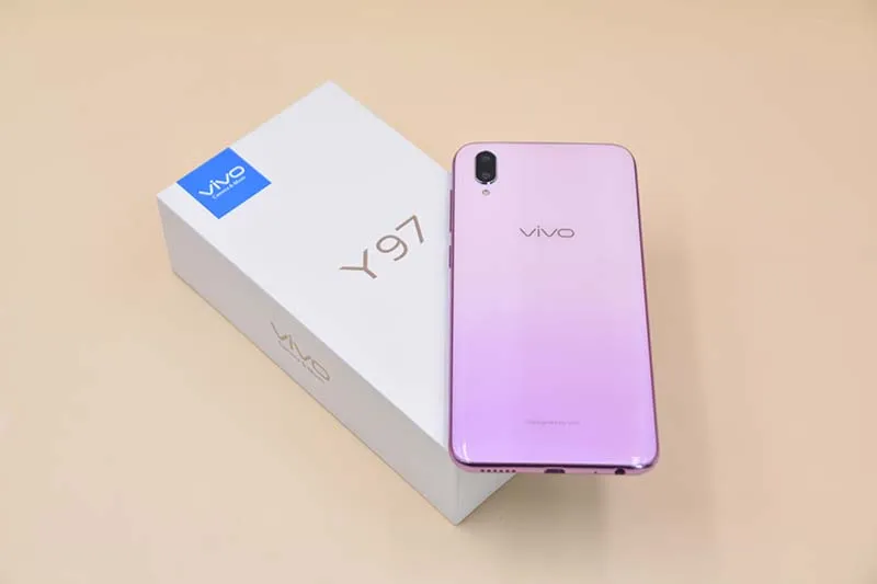 VIVO Y97, 4 Гб ОЗУ, 128 Гб ПЗУ, Helio P60, четыре ядра, 6,3 дюймов, полный экран, 16,0 Мп+ 2,0 МП, двойная тыловая камера, отпечаток пальца, мобильный телефон