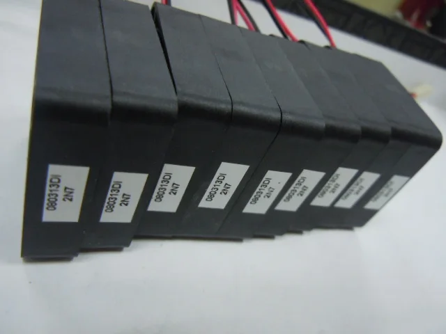 НОВЫЙ осевой вентилятор охлаждения Y.S.TECH FD244010HB 4010DC24V |