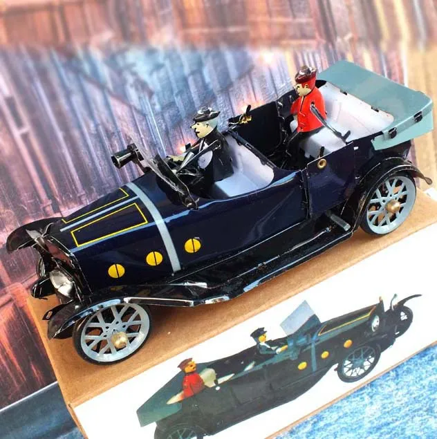Free Shipping Nostalgic Cars Clockwork Toys Collectible Retro Car Wind UpTin Gift For Kids And Adults |
