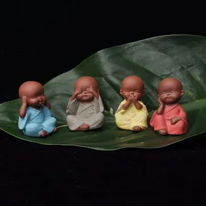 Маленькая статуя Будды, статуэтка монаха, татагата, Индия, Йога, мандала, чай, домашнее животное, фиолетовые керамические изделия, декоративные керамические украшения, монах