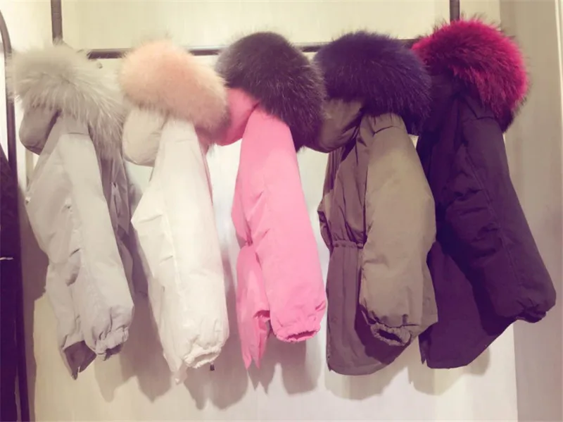 Парка женская зимняя короткая с меховым воротником свободного покроя|real fur collar