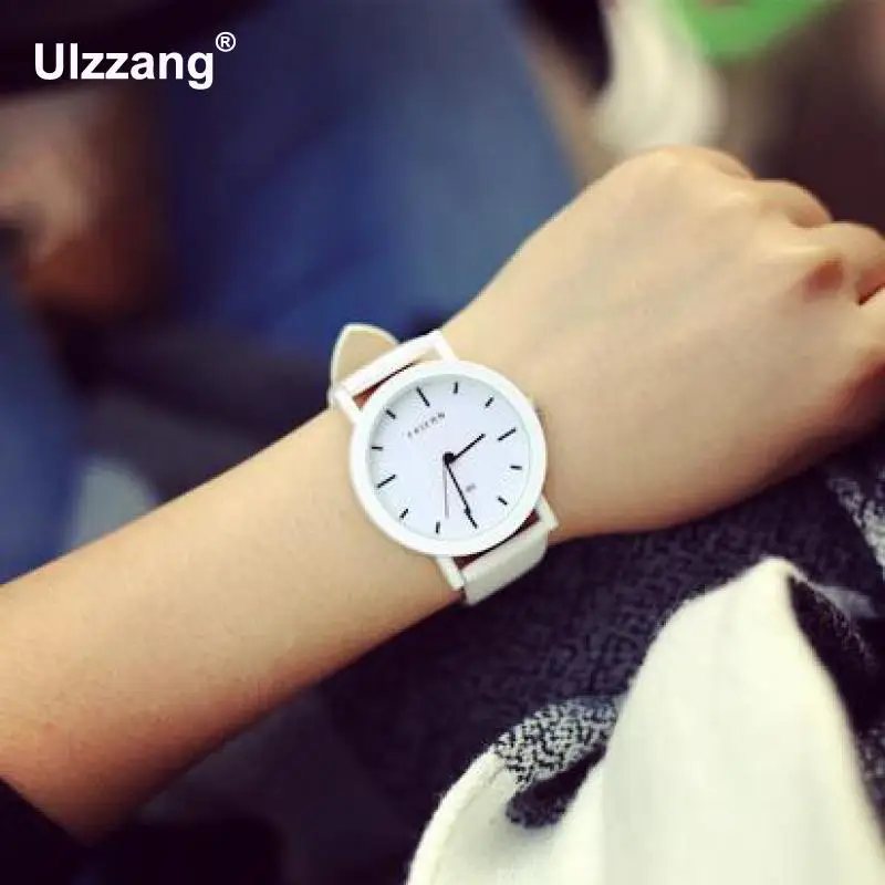 Повседневные модные черные и белые кварцевые кожаные Наручные часы FEIFAN подарок